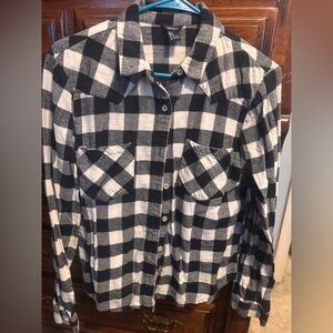 Forever 21 Black and White Plaid Button Up Shirt